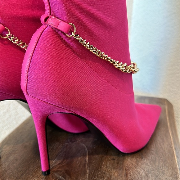 GUESS Forsta Woman's Pink Fucsia Boots Size 81/2 - Picture 8 of 12